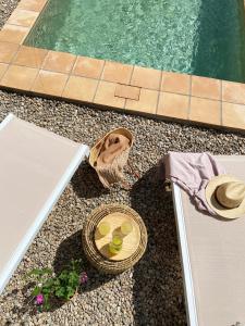 Piscina en o cerca de Casa Les Germanes
