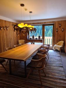 Istumisnurk majutusasutuses Hotel Zirbenhof