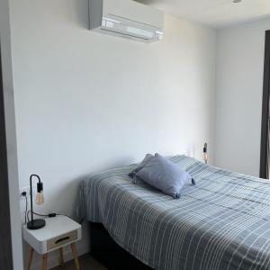 A bed or beds in a room at Apartment SEA VIEW