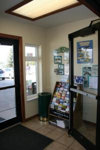 a store front with a display case in a room at Yellowstone Lodge in West Yellowstone