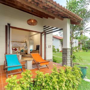 Um jardim em Pax Ana Doc Let Resort & Spa