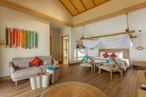 Uma área de estar em Pax Ana Doc Let Resort & Spa