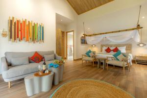 Uma área de estar em Pax Ana Doc Let Resort & Spa
