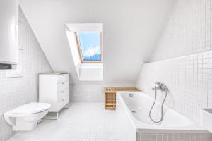 Koupelna v ubytování Apartmány Filipovice