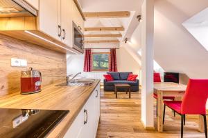 Kuchyň nebo kuchyňský kout v ubytování Apartmány Filipovice
