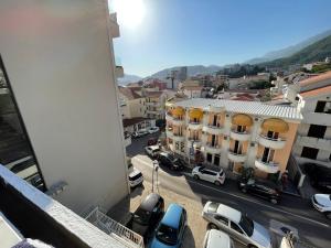 Splošen pogled na gorovje oz. razgled na gore, ki ga ponuja apartma