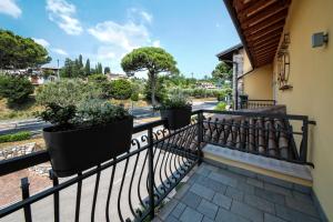 A balcony or terrace at H2O ROOMS