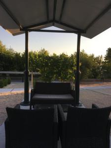 Khu vực ghế ngồi tại Hotel Lukas