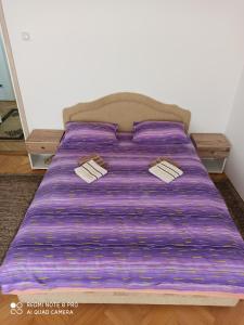 Posteľ alebo postele v izbe v ubytovaní Apartman Trib