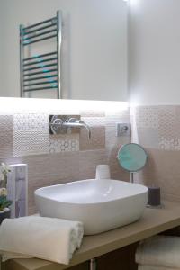 Koupelna v ubytování B&B Residenza Aragonese