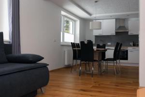 Kuchyň nebo kuchyňský kout v ubytování Appartement Bär