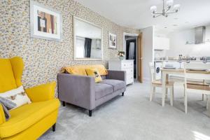 Kuchyň nebo kuchyňský kout v ubytování Luxury 2Bed Spacious Apartment- City Centre- Free Parking