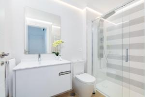 Łazienka w obiekcie CANELAS LUXURY