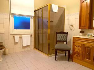Ванна кімната в Langley Estate, Bendigo
