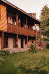 Giardino di Teo Guesthouse and Camping in Mestia