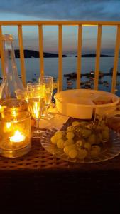 Jídlo v apartmánu nebo okolí