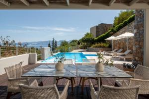 Afbeelding uit fotogalerij van Pleiades Luxurious Villas in Agios Nikolaos