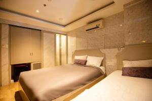 Gallery image of Lá Hotel Q10 in Ho Chi Minh City