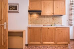 A kitchen or kitchenette at Casa Lorenz 2
