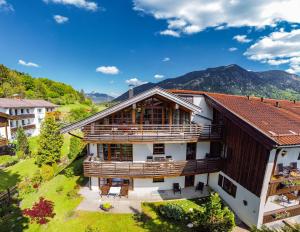 Gallery image of Hubertus Apartments in Schliersee