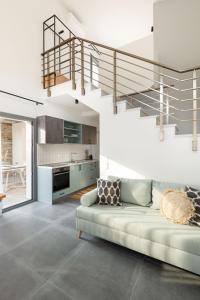 Kuchyň nebo kuchyňský kout v ubytování Yuka Villas Collection