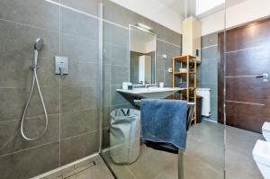 Kúpeľňa v ubytovaní Apartment Cave + 23 fotografií