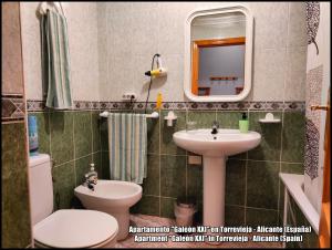 Łazienka w obiekcie Apartamento Galeon XXI