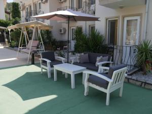 Patio nebo venkovní prostory v ubytování Nefis Hotel Ölüdeniz
