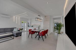 Posezení v ubytování Villa Pejic NEW, PENTHOUSE