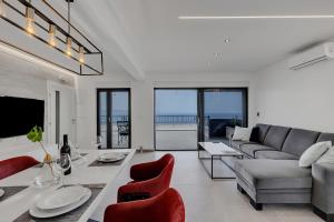 Posezení v ubytování Villa Pejic NEW, PENTHOUSE