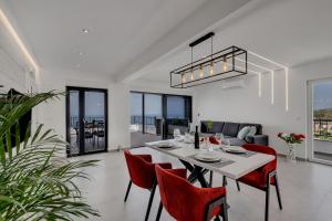Posezení v ubytování Villa Pejic NEW, PENTHOUSE