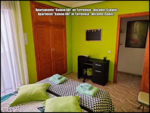 Telewizja i/lub zestaw kina domowego w obiekcie Apartamento Galeon XXI
