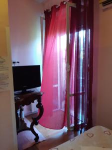Gallery image of Hotel Guesthouse MASSENA in Genova