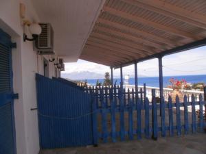A balcony or terrace at Climati Studios