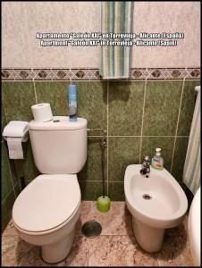 Łazienka w obiekcie Apartamento Galeon XXI