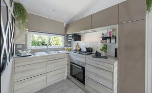 Mobilhomes Quiberon Camping Conguel - Bord de Mer 주방 또는 간이 주방