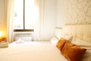 Posteľ alebo postele v izbe v ubytovaní Bcn-rentals apartments in the Old town