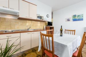 Küche/Küchenzeile in der Unterkunft Apartments Maria