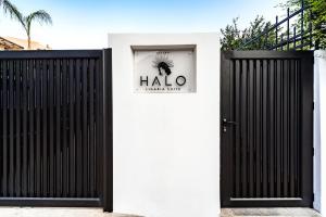 Certifikát, hodnocení, plakát nebo jiný dokument vystavený v ubytování HALO Ligaria Suite 100m next to the beach with private pool