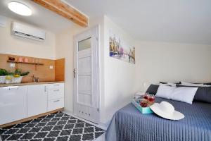 Kuchnia lub aneks kuchenny w obiekcie Plaża Apartament