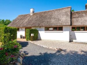 Gallery image of 6 person holiday home in Aars in Års