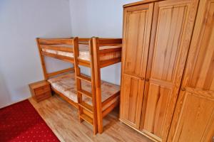 Ein Bett oder Betten in einem Zimmer der Unterkunft VIP Apartmany Besenova