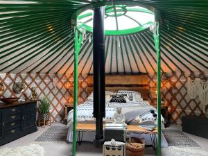 Luxury Yurt with Hot Tub