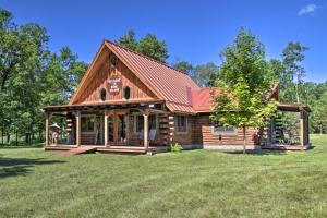 The building in which the holiday home is located