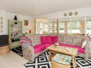 Posezení v ubytování Holiday home Hals IX