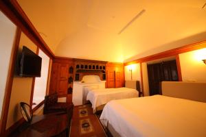 Letto o letti in una camera di Demirkapi Konak Hotel