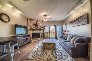 Gallery image of Seele Street River Retreat SS B11 in New Braunfels