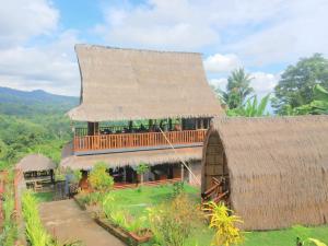 Gallery image of Villa Bambu Rinjani & Restaurant Mitra RedDoorz in Senaru