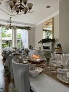 Gallery image of The Silk House in Leek