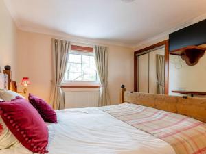 A bed or beds in a room at Dalgarven spa venue